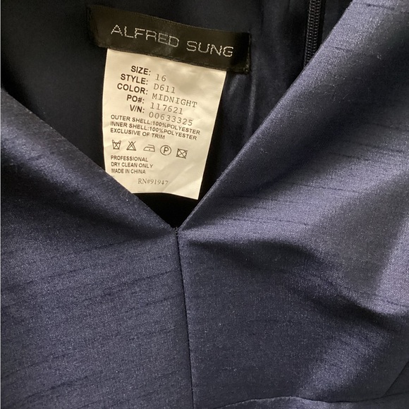 Alfred Sung Formal Dress - SIze: 16 - Picture 7 of 8